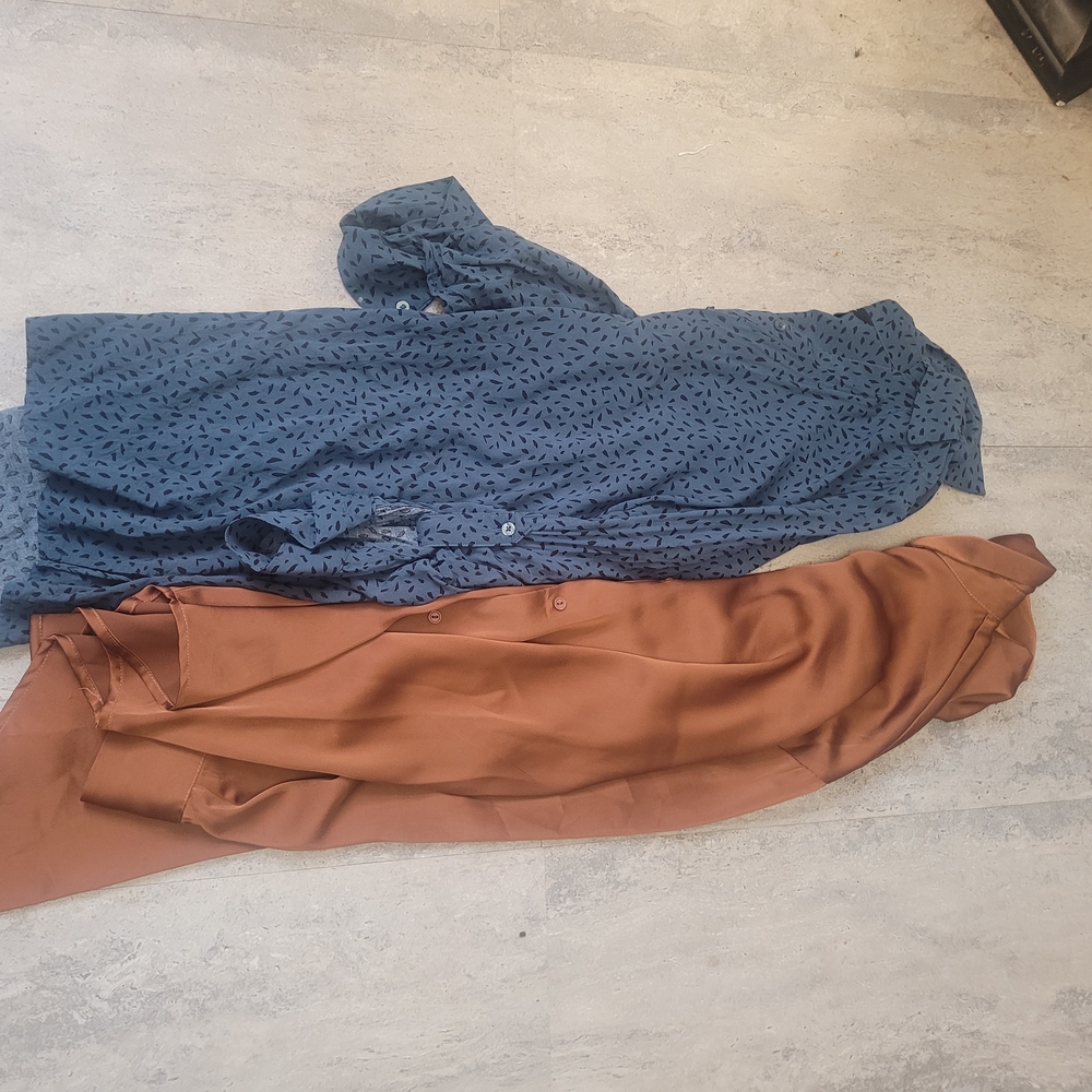 Mi Blue and Brown Blouses